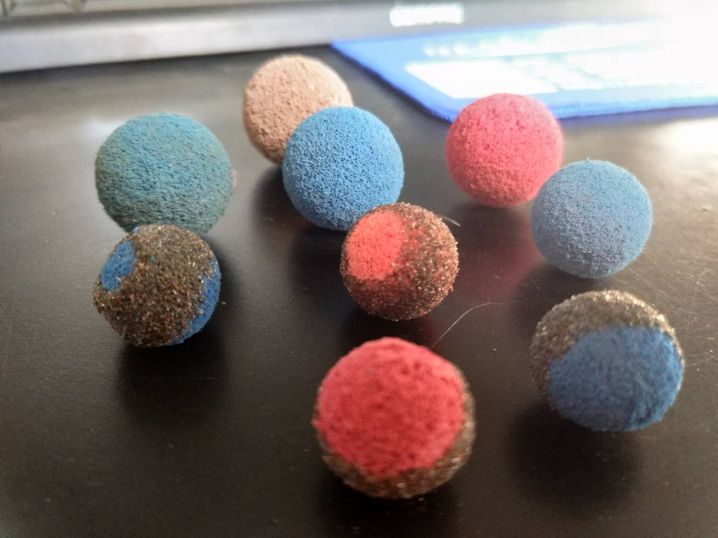 海綿膠球，金剛砂膠球
